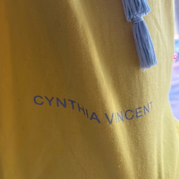 Cynthia Vincent cognac brown boots with gold hardware - Picture 10 of 10